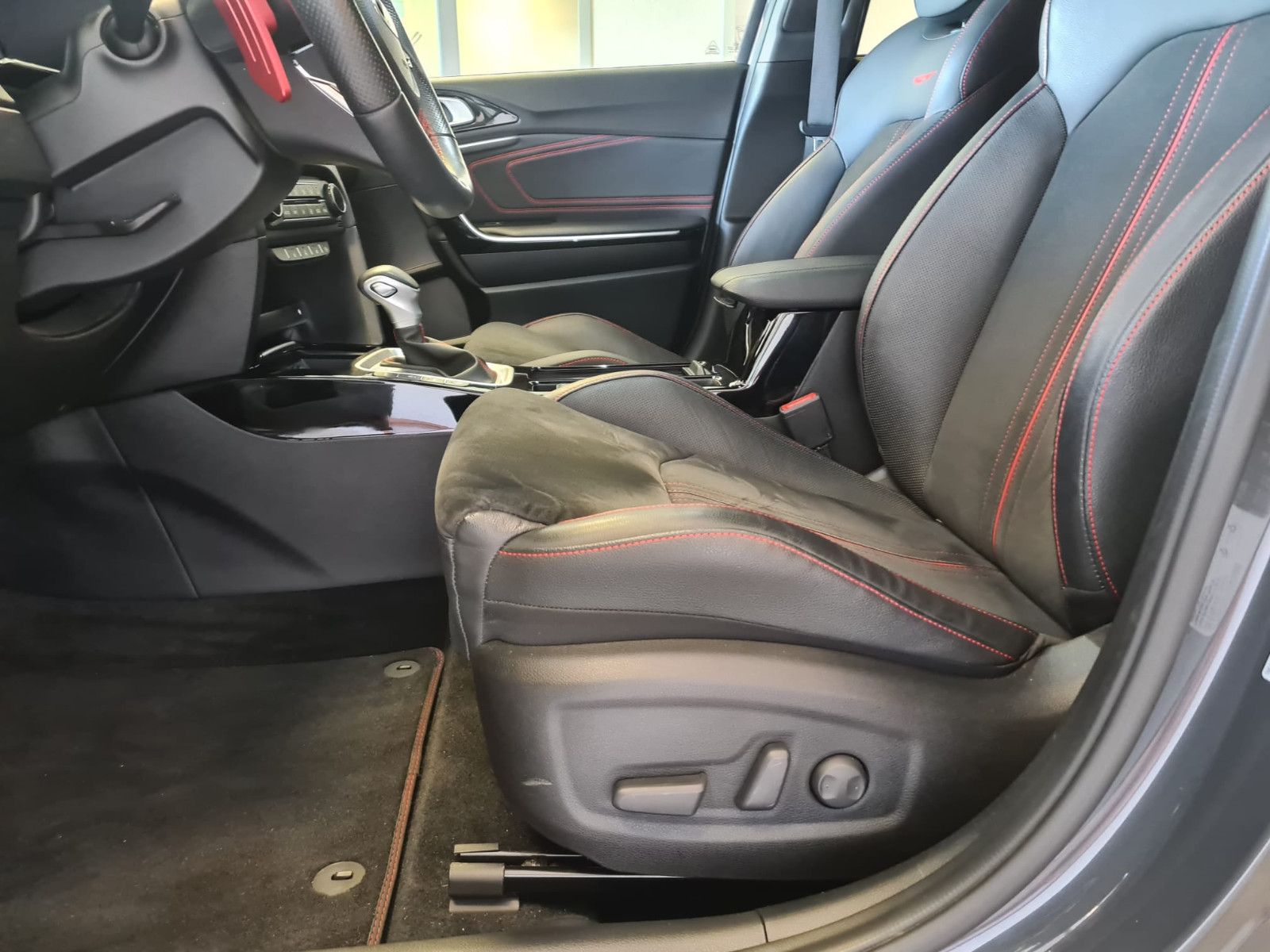 Fahrzeugabbildung Kia pro cee'd / ProCeed / LED / NAVI / KAMERA/1.HAND