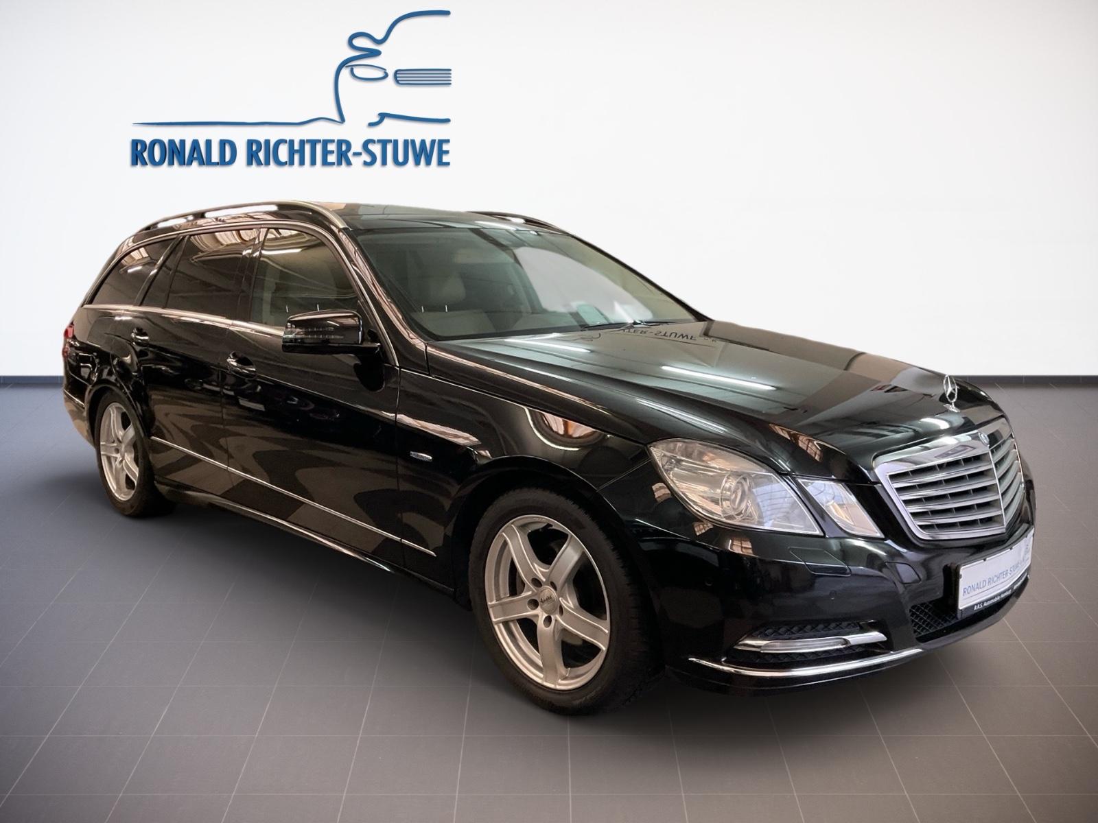 Mercedes-Benz E220 2011 — photo 8