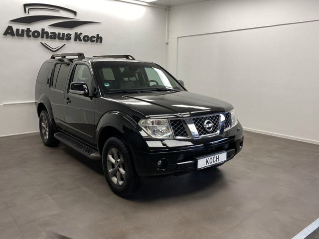 Nissan PATHFINDER  2.5 DCI LE EXECUTIVE! NAVI-LEDER-KAM