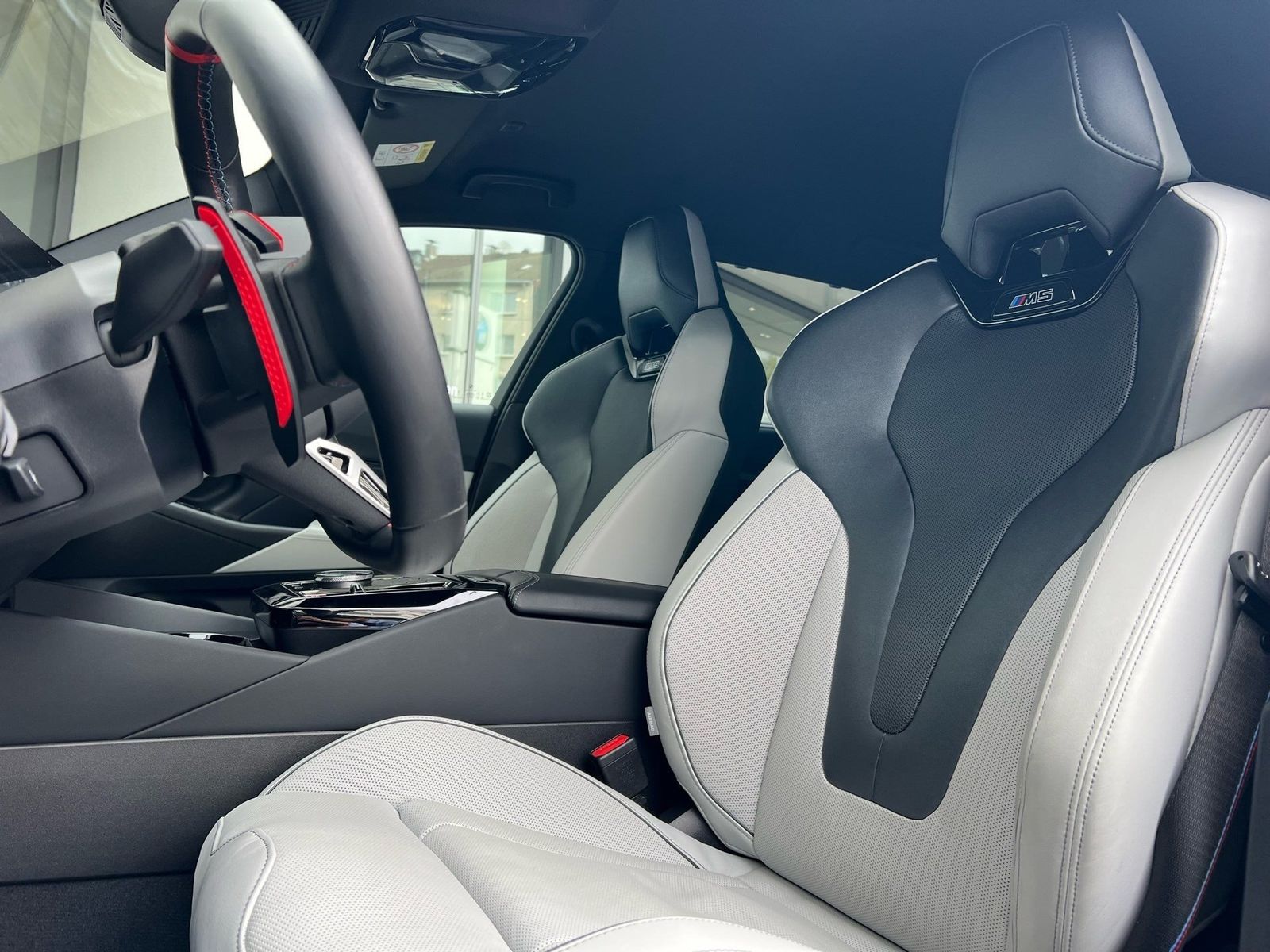 BMW M5 - Bild 5