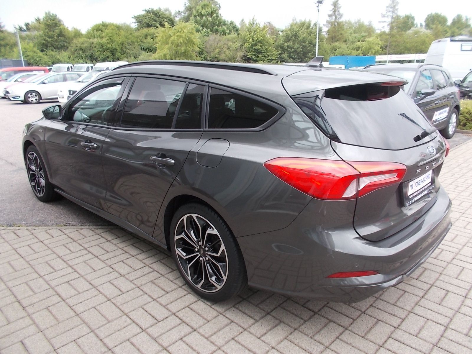Fahrzeugabbildung Ford Focus ST-Line 1.5 EcoBoost