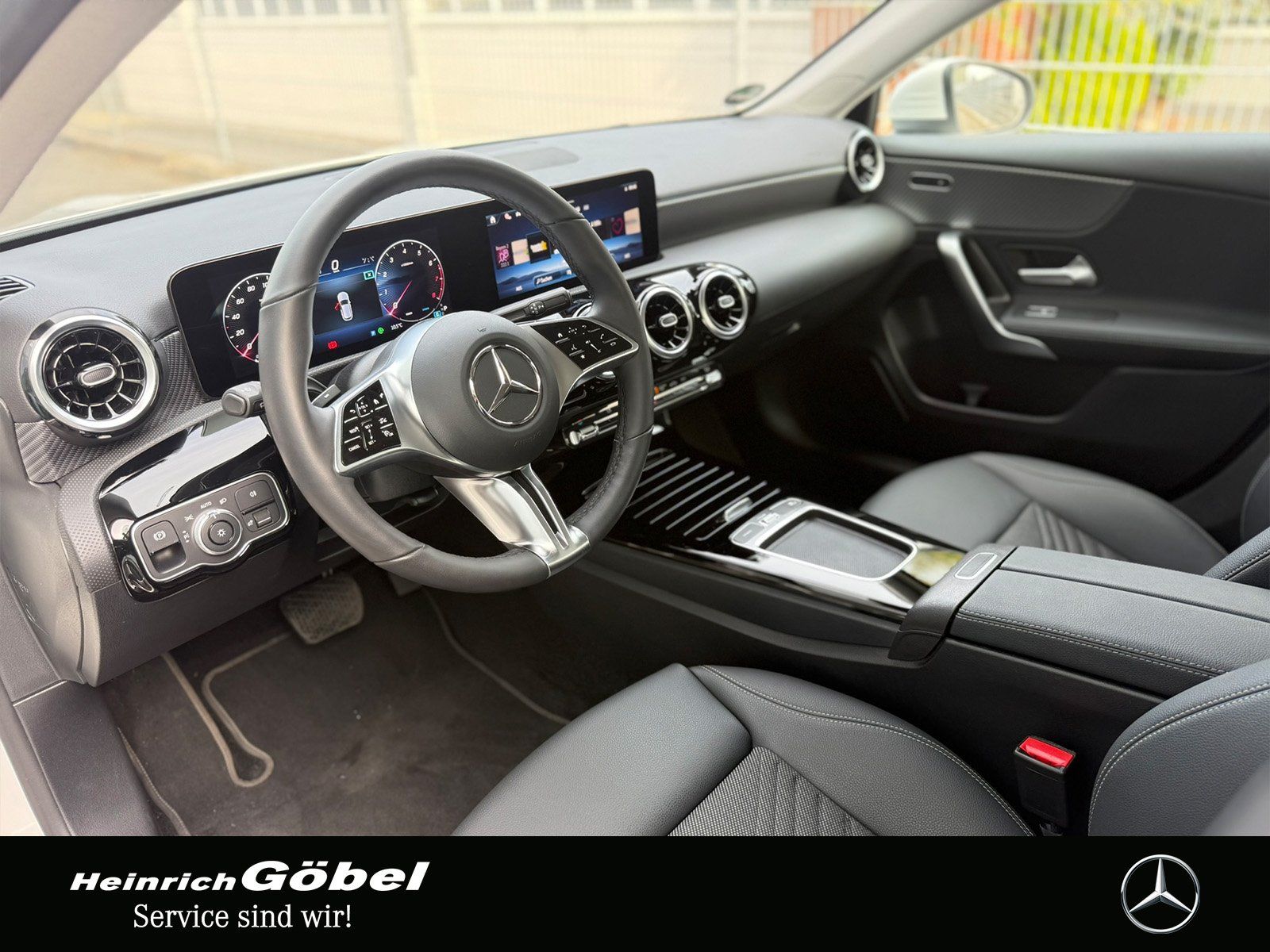 Fahrzeugabbildung Mercedes-Benz A 180 Progressive*KAMERA*LED*SPURHALTE*LENKRADHE