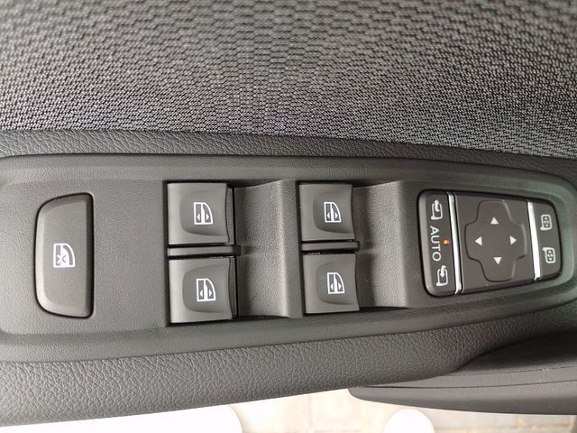 RENAULT Kangoo E-TECH - Bild 5