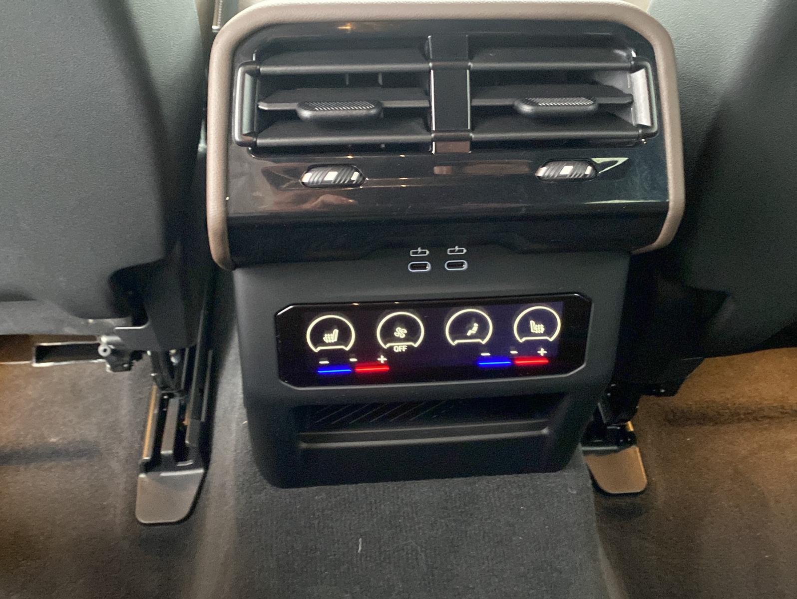 BMW 520 iA M Sport*Standheizung*Anhängerkupplung
