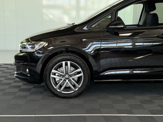 Volkswagen Touran 1.5 TSI DSG COMFORTLINE LED ACC KAMERA 7S