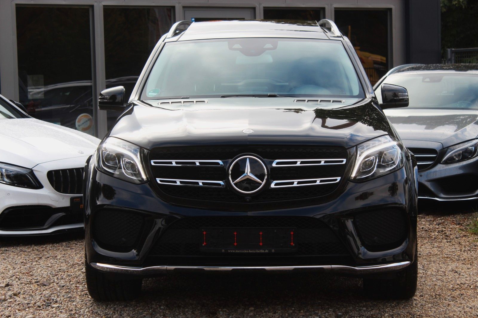 Mercedes-Benz GLS 350 d 4MATIC AMG 9-G KEYLESS CARBON TV WEBAS foto 2