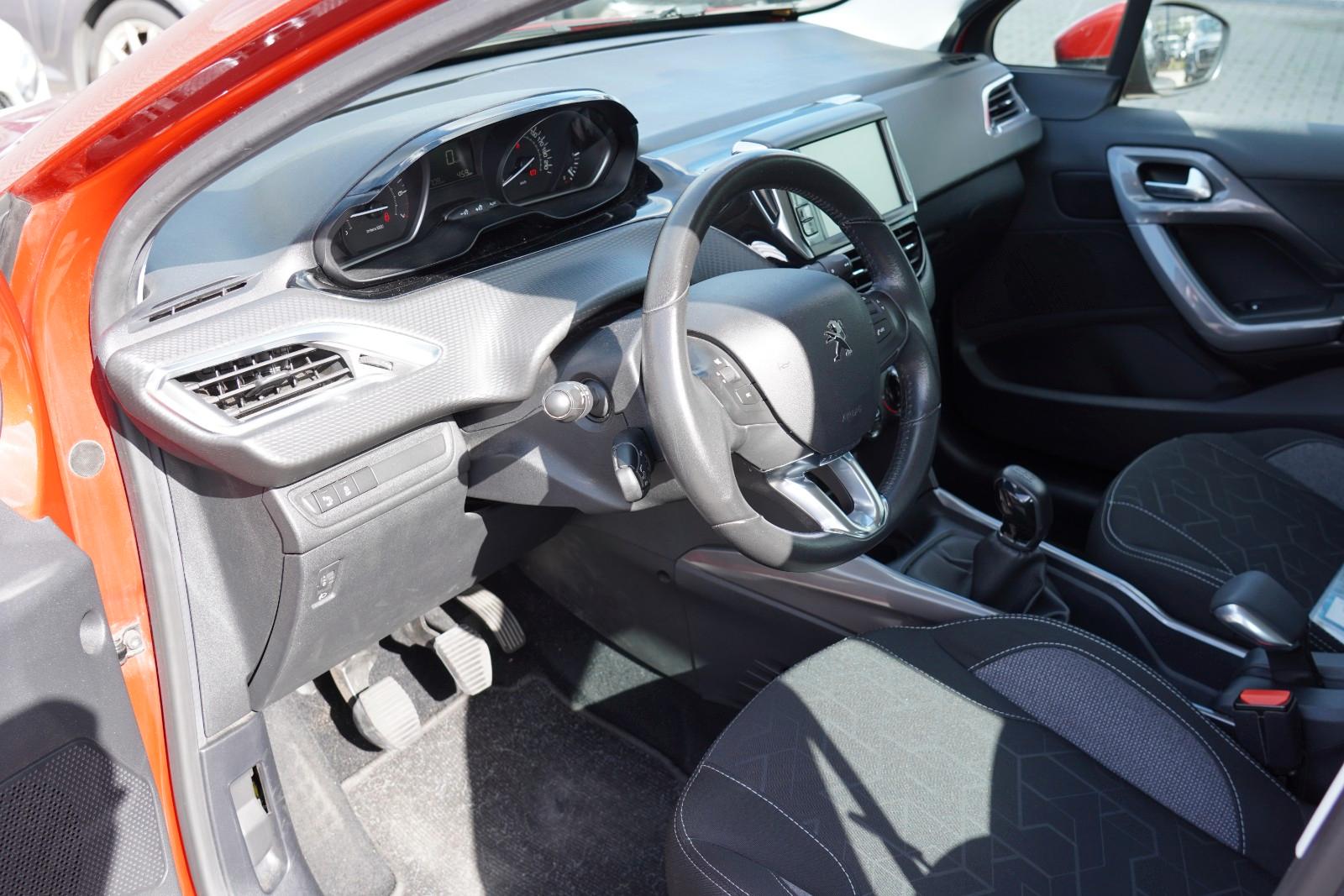 Peugeot 2008 Active MIT 3 JAHREN GARANTIE !!!