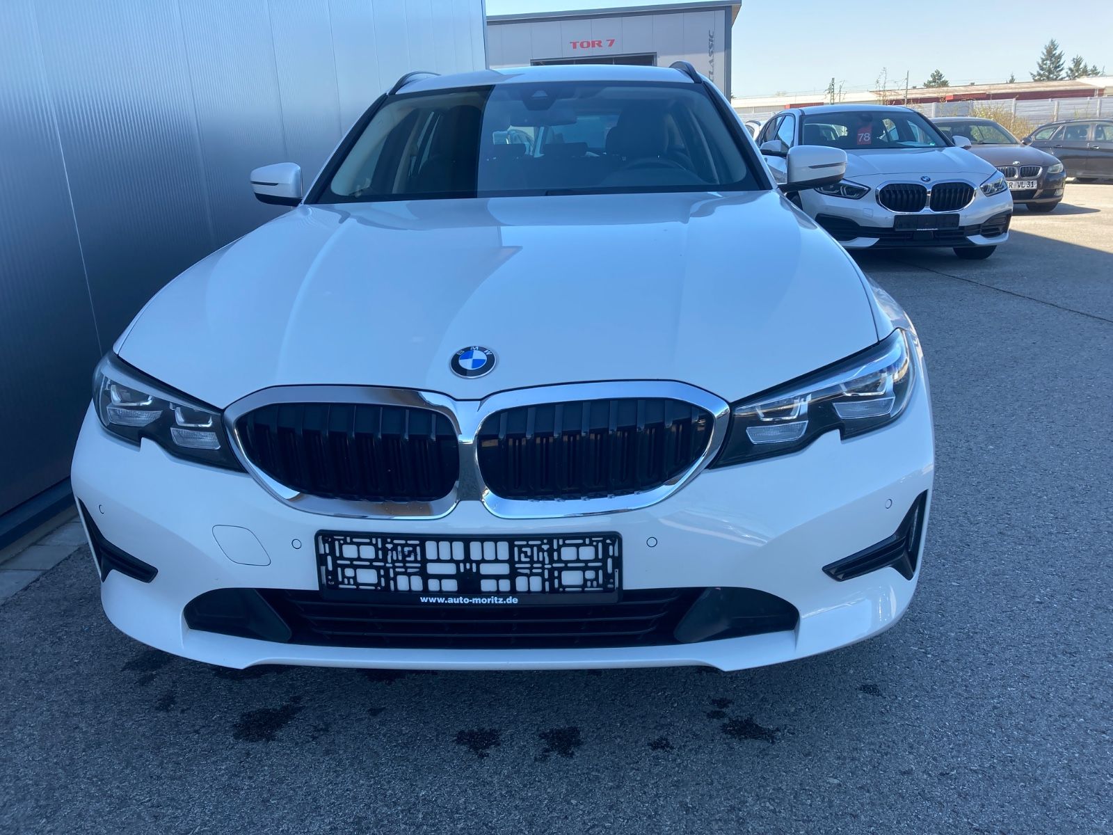 BMW 320iAT *WLAN*LED*DAB*Sportsitze*Teilleder*Kamera foto 5