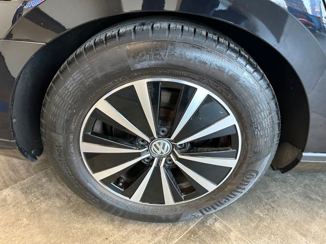 Volkswagen Passat Variant 1.6 TDI DSG *1.HAND*