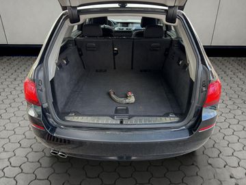 BMW 520 - 9