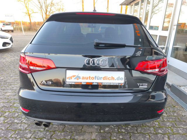 Audi A3 1.4 TFSI ultra S-tro*Bi-Xen*Navi*Alu*SHZ*PDC*