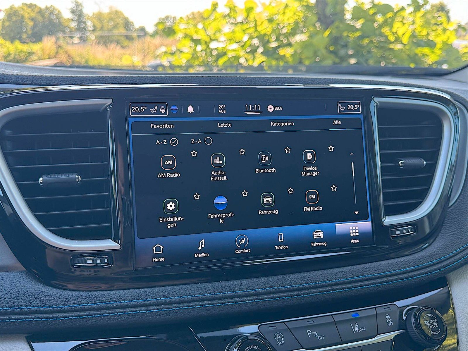 Fahrzeugabbildung Chrysler Pacifica 3.6 L V6 LIMITED LPG  *LED*CarPlay*ACC*