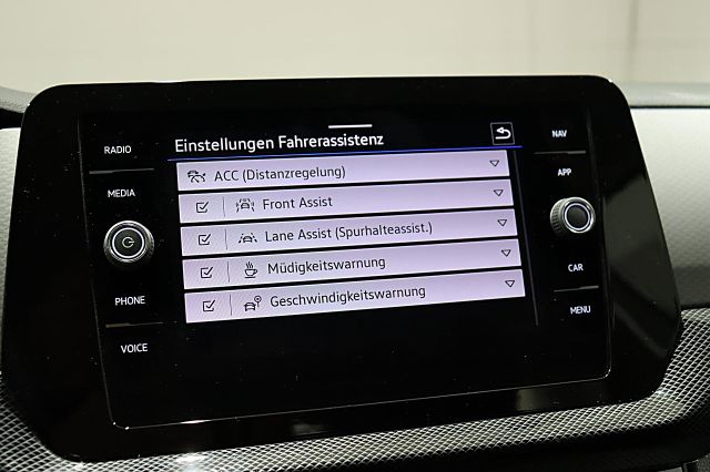 T-Cross Life 1.0 TSI Navi ACC LED KAMERA TEMPOMA