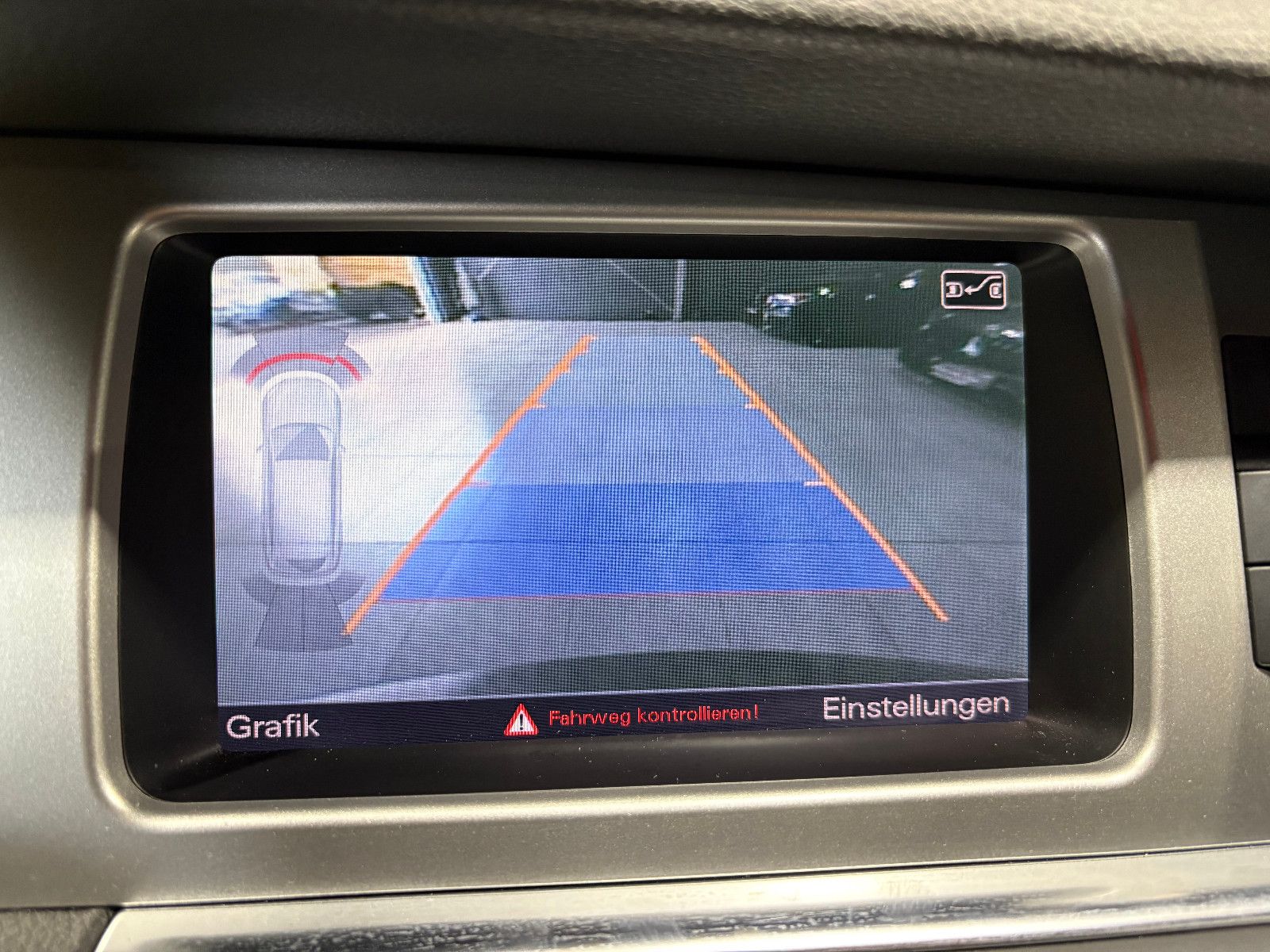 Fahrzeugabbildung Audi Q7 3.0 TDI quattro/S-LINE/MEMORY/XENON/7-SITZ/V6