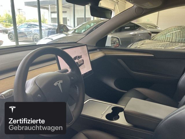 Tesla Model Y Long Range AWD foto 11