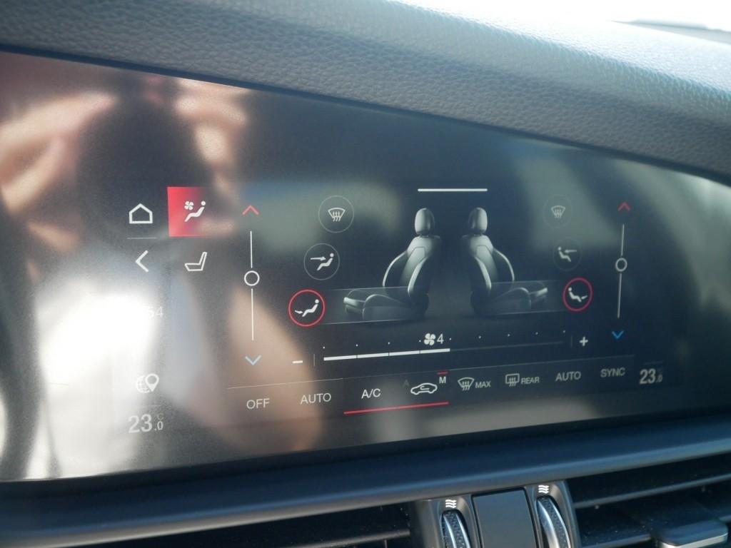 Alfa Romeo Giulia VELOCE 2.0 TURBO 16V 280 PS AT TECHNOLOGI, миниатюра 22