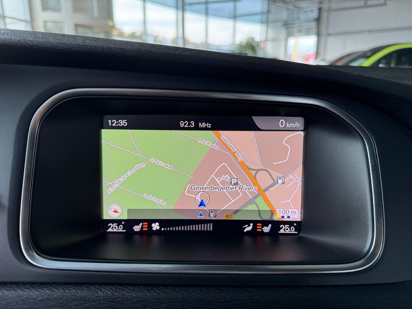 Fahrzeugabbildung Volvo V40 T3 Geartronic R Design LED ALU