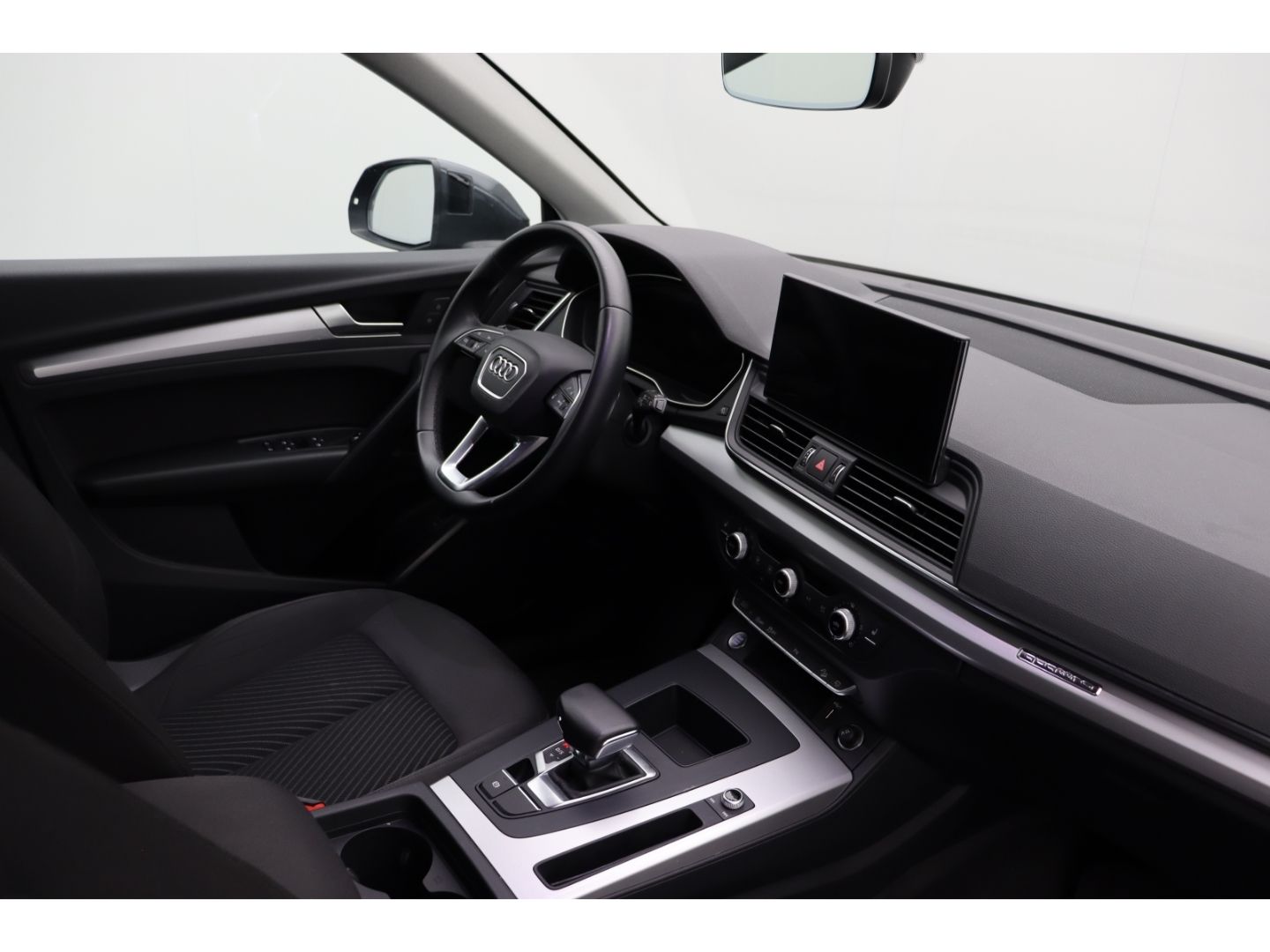 Fahrzeugabbildung Audi Q5 40 TDI quattro advanced AHK Elektr. Sitze
