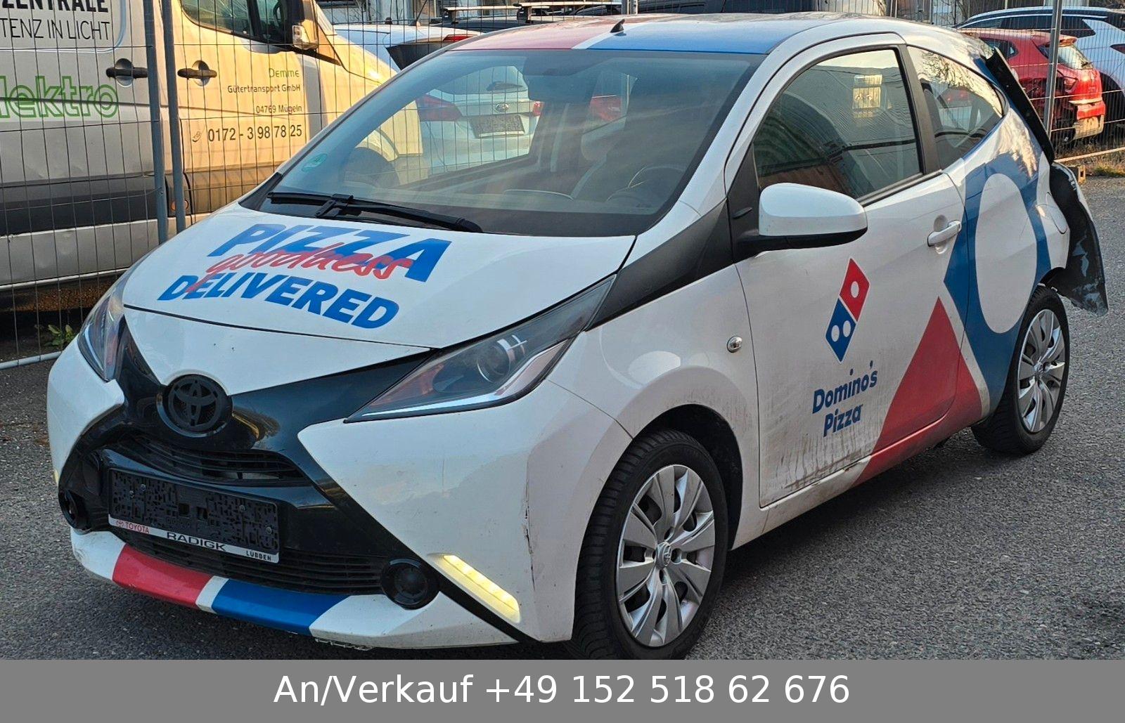 Toyota Aygo (X) 1,0-l-VVT-i x-play Team Deutschland