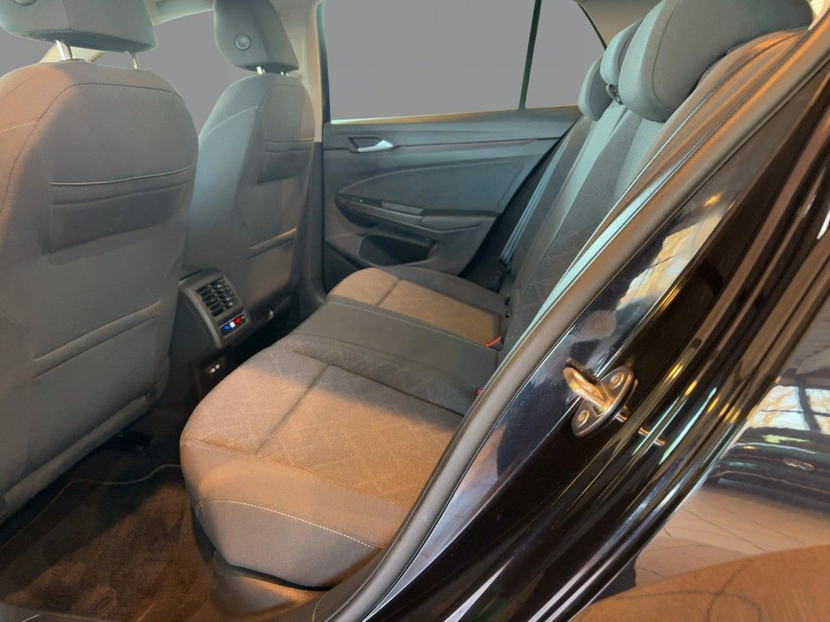 Volkswagen Golf - Bild 10