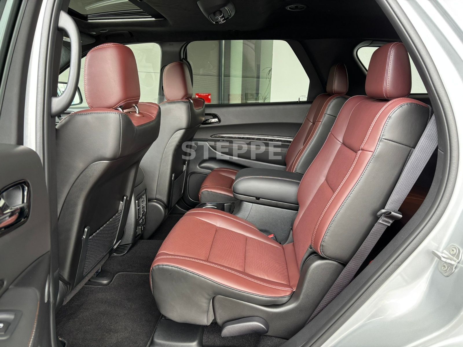 Dodge 2025 Durango SRT Hellcat Silver Bullet