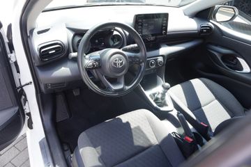 Toyota Yaris - 11
