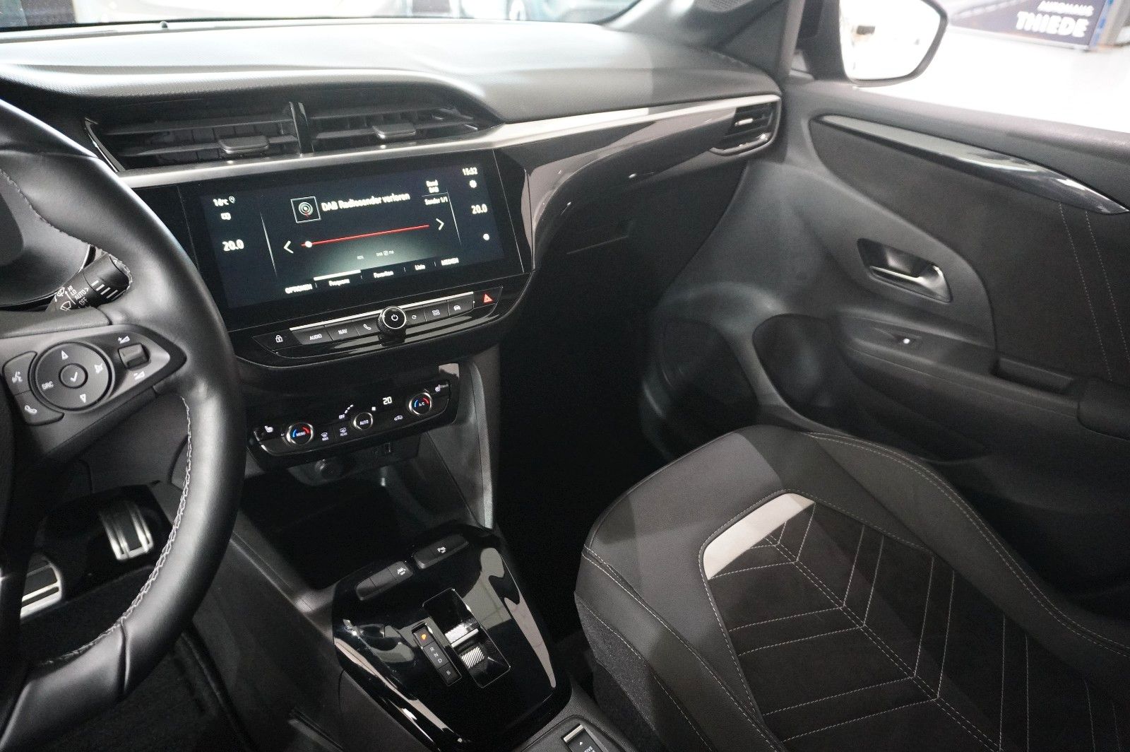 Fahrzeugabbildung Opel Corsa-e F GS SPORT 3-PHASIG NAVI/LED/KAMERA/VIRT
