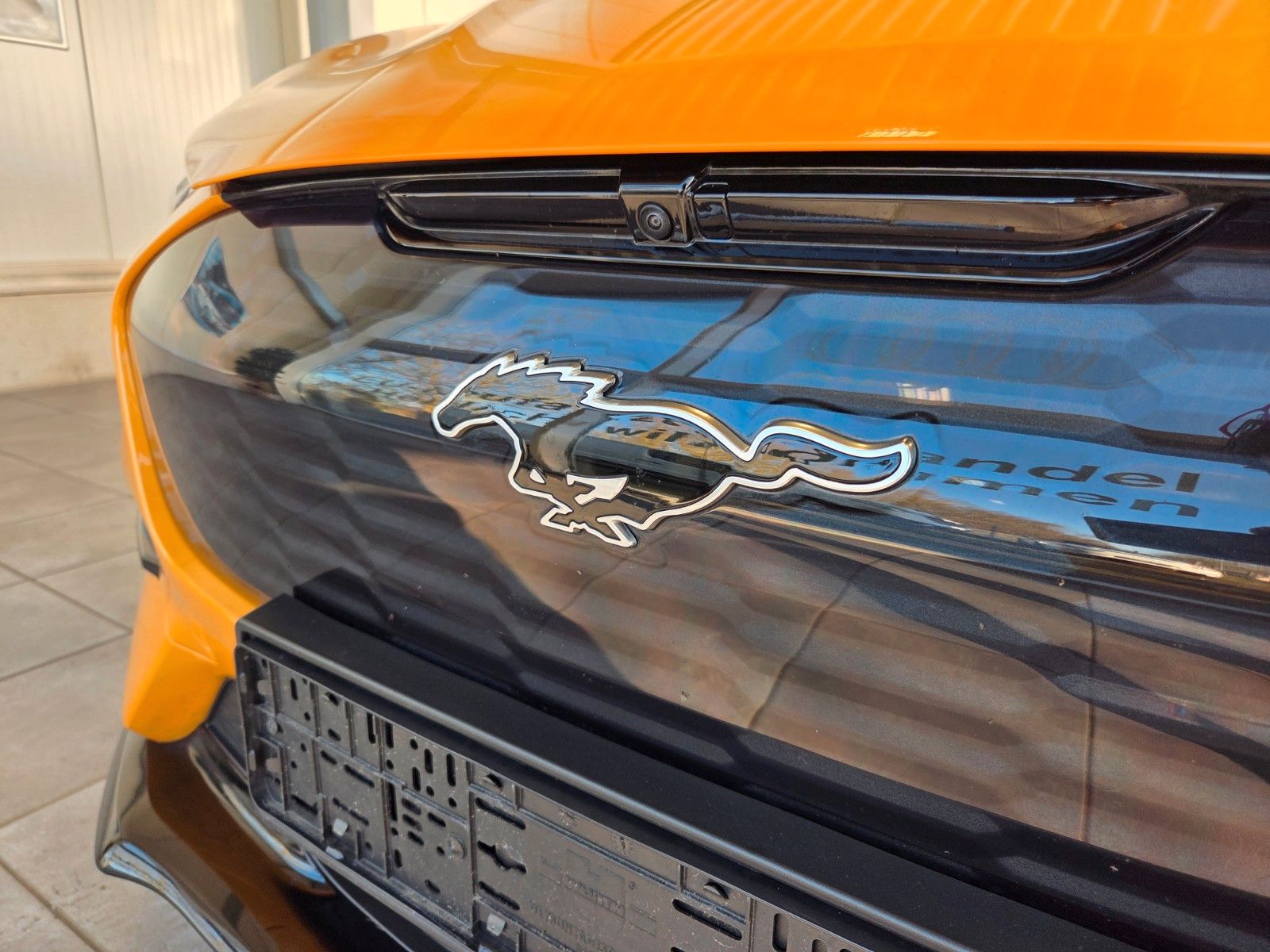 Fahrzeugabbildung Ford Mustang Mach-E GT AWD