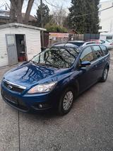 Ford Focus Turnier 1.8 Sport Titanium - Ford Focus aus 2010: Titanium