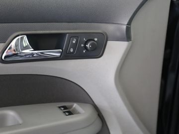 Volkswagen Caddy Maxi 2.0TDI 103kW LED KLIMA 7-SITZ AHK