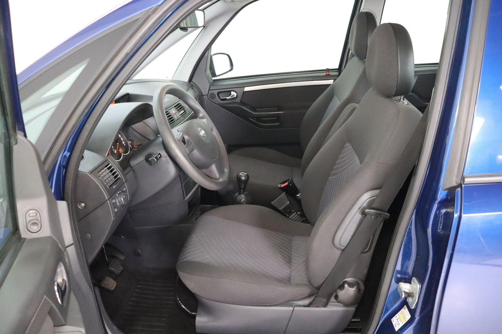 Fahrzeugabbildung Opel Meriva 1.4 HU/AU 11.26 Edition