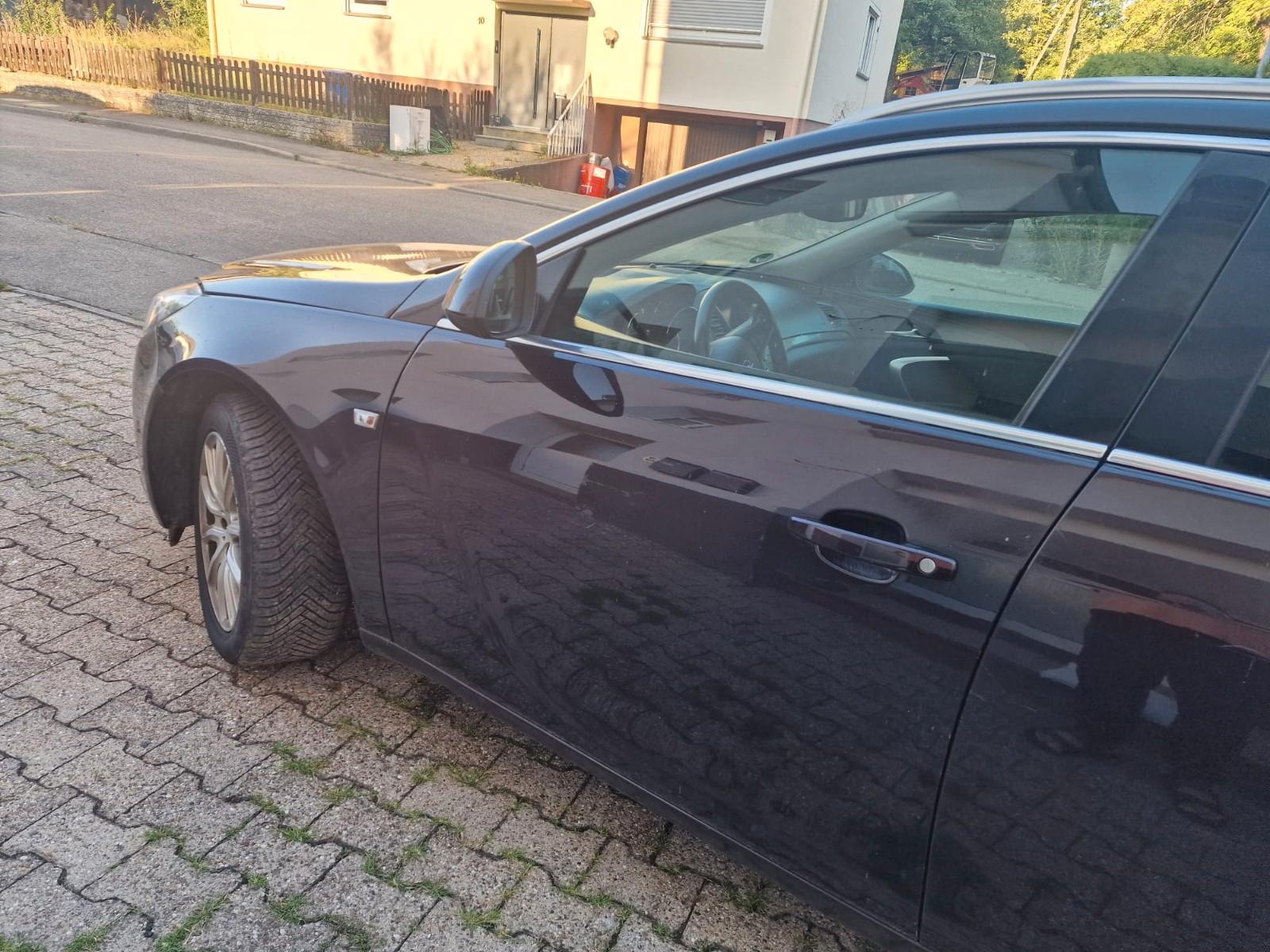 Opel Insignia 2013 — engine 1.956 cm³, 160 HP (118kW)