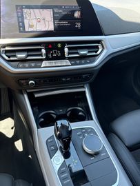 BMW 318 - 12