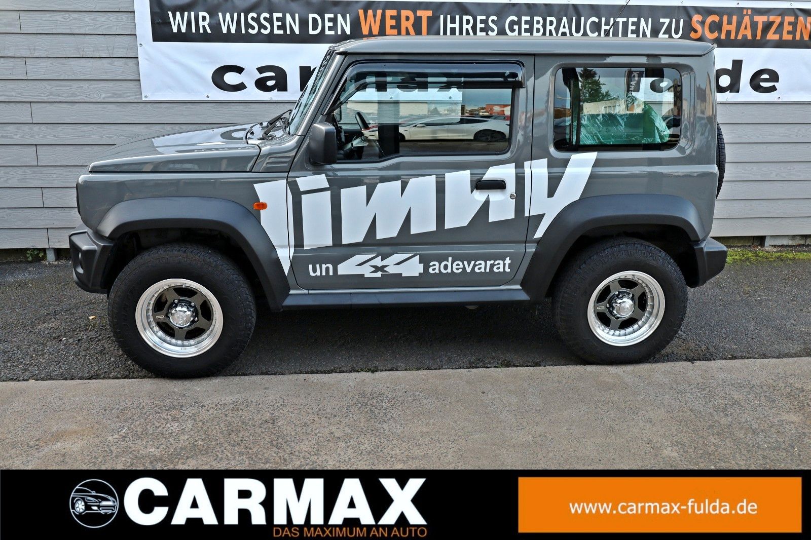 Fahrzeugabbildung Suzuki Jimny Comfort AllGrip NFZ,Temp,SH,8 fach bereift