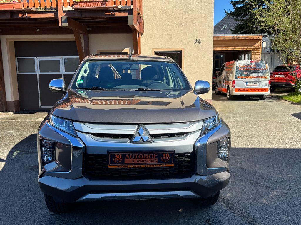 Image of Mitsubishi L200