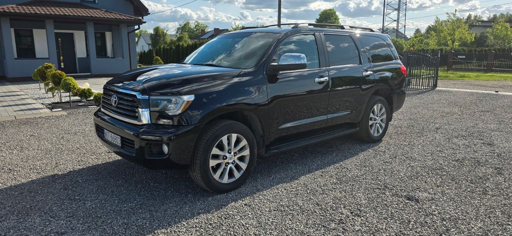 Image of Toyota Sequoia