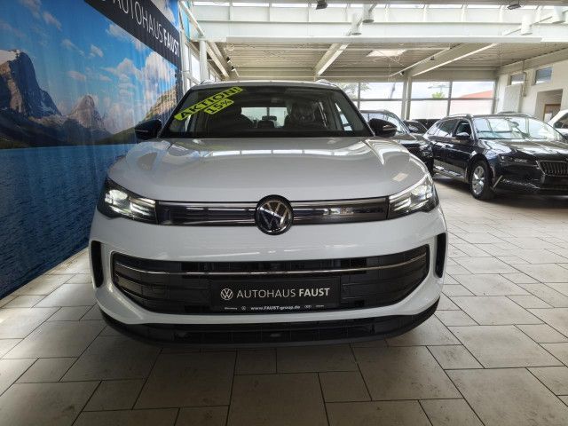 Volkswagen Tiguan — fotografia 2