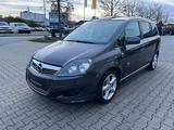 Opel Zafira B 1.8 Sport OPC-Line - Opel Zafira: Sp