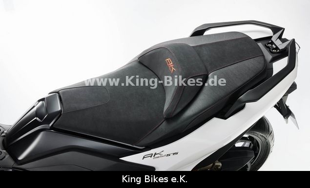 Fahrzeugabbildung Kymco AK 575i E5+ ABS Premium - 2026 Modell - SOFORT