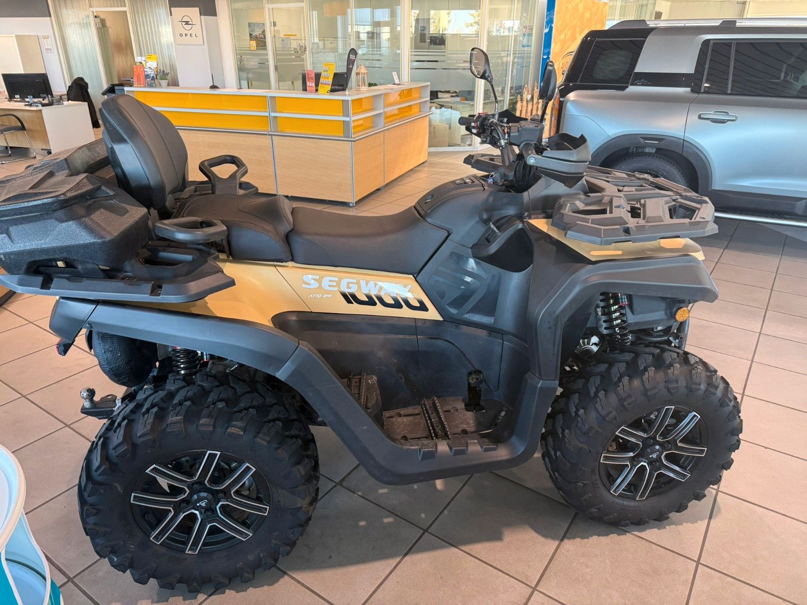 Fahrzeugabbildung Segway AT10 ABS