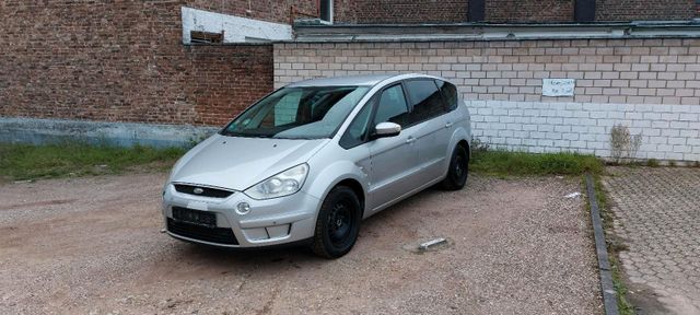 Ford S-Max 2.0 140PS 204000km Bj2006