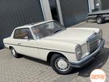 Mercedes-Benz 250 Coupé W114 *deutsches Fahrzeug|Schiebedach* - Mercedes-Benz Oldtimer: Coupe