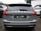 Volvo V60 Cross Country B4 Plus AWD SHZ NAVI LED AHK - Volvo V60 Cross Country aus 2024