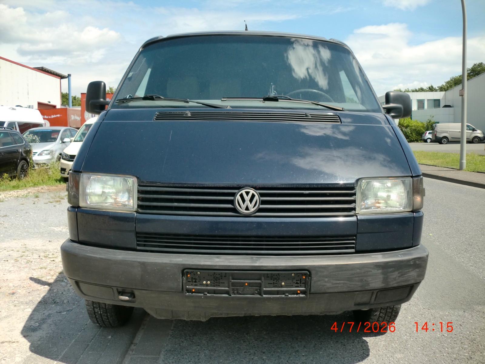 Volkswagen T4 1.9 Diesel Bestattungswagen als Camper benutz