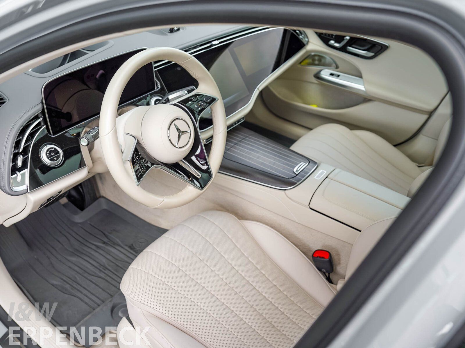 Fahrzeugabbildung Mercedes-Benz E 450 d Exclusive Premium Plus 4Matic
