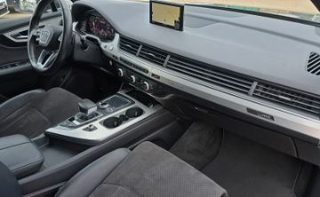 Audi Q7 - 11
