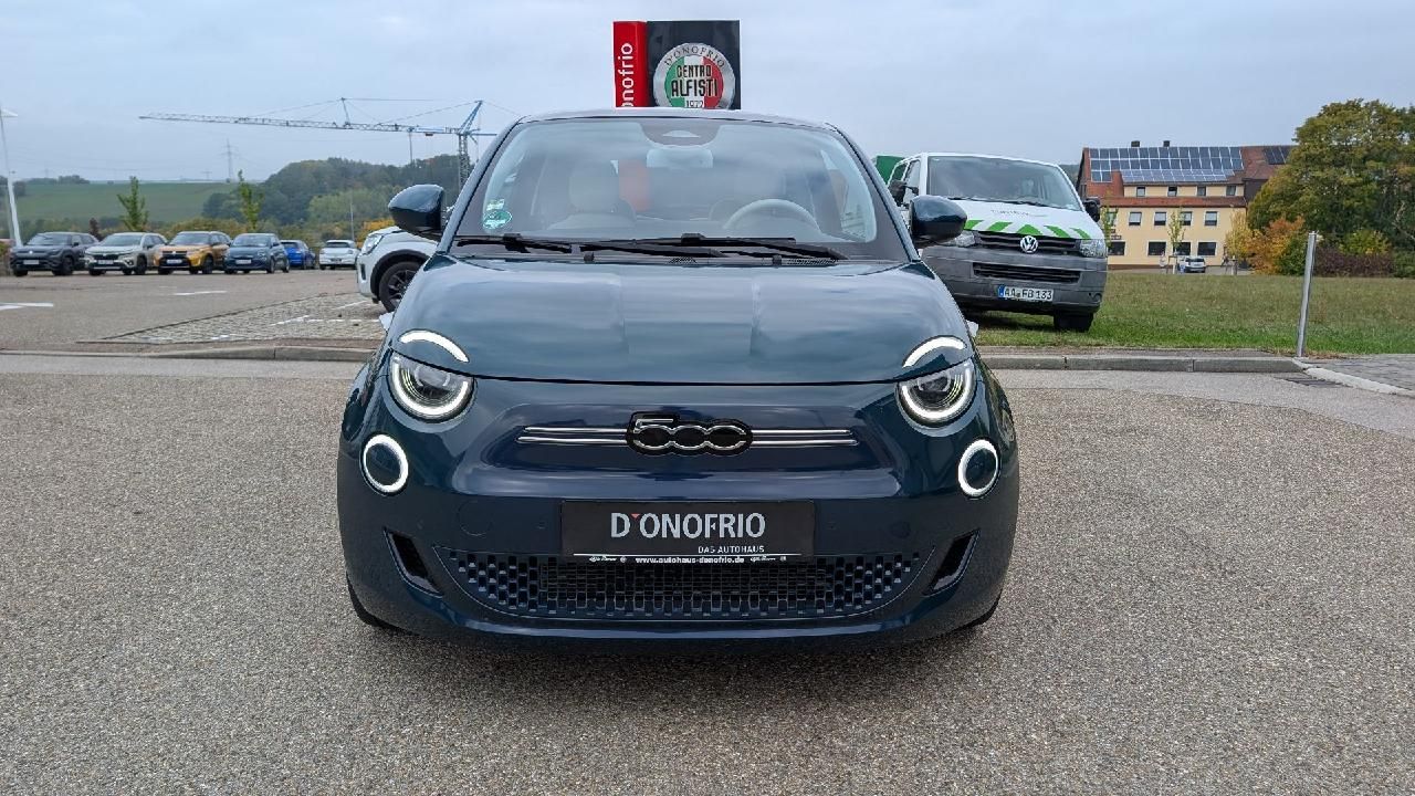 Fiat 500 e  Lim. La Prima imagem 2