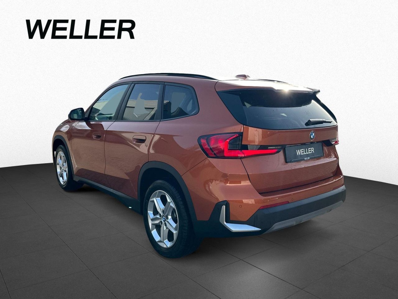 BMW X1 xDrive20d AHK,DA+,AdpLED,KomZug,AktiSi,Kamera foto 6
