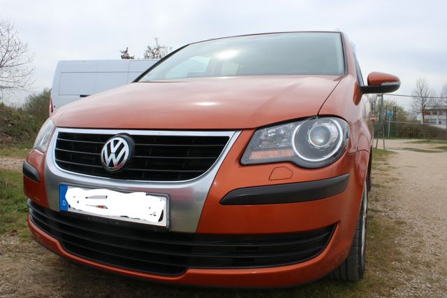 Volkswagen Touran 1,9TDI Freestyle Xenon Sitz Navi Alu Ahk