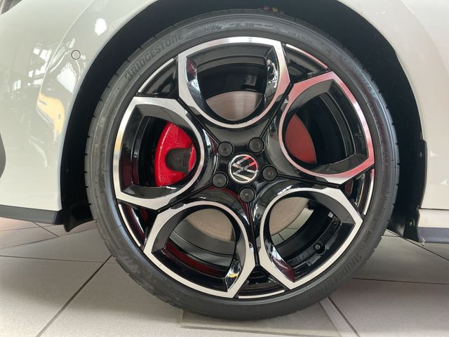 Golf GTI 2,0 l TSI DSG Navi AZV Matrix